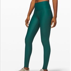 Lululemon mapped out high rise tight 28” brand new